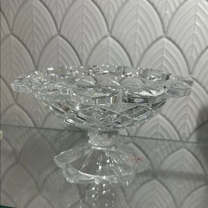 Vintage Teleflora Gifts 24% lead crystal pedestal candy bowl